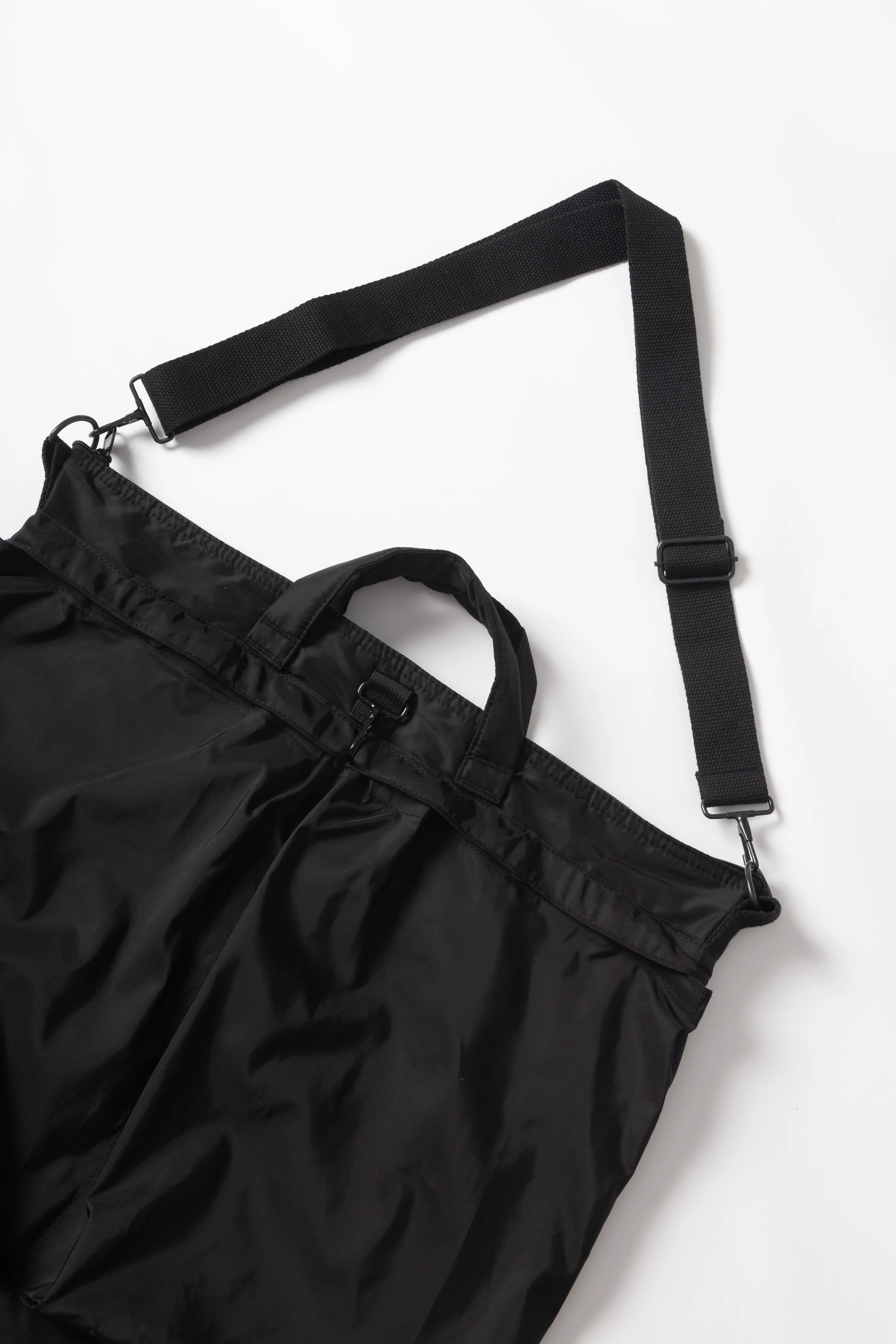 Non Stock MFG - Quilted Nylon Helmet Bag - Black - Image 3